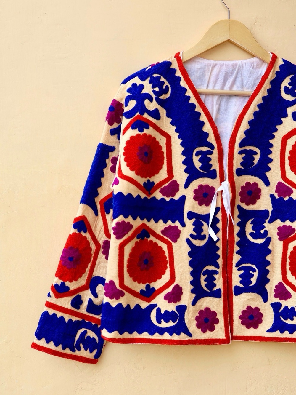 BRAND NEW Handmade Suzani embroidered jacket- cotton Artisan - Picture 2 of 9